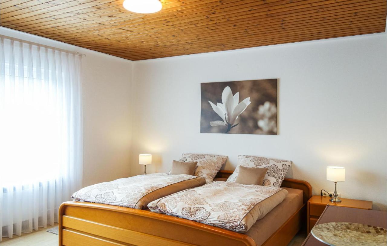 Beautiful Apartment In Dillenburg With Kitchen Luaran gambar